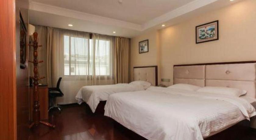 Greentree Inn Suzhou Guanqian Yangyuxiang Metro Station Business Hotel Exterior photo